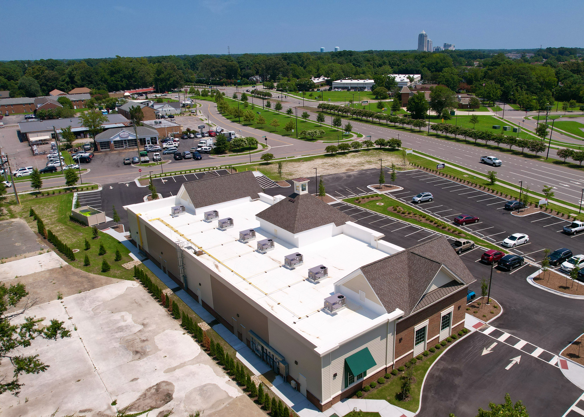 Kemps Landing Retail